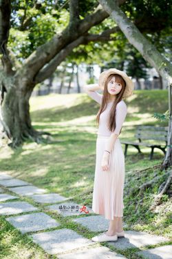 潘金莲喂奶武松三级